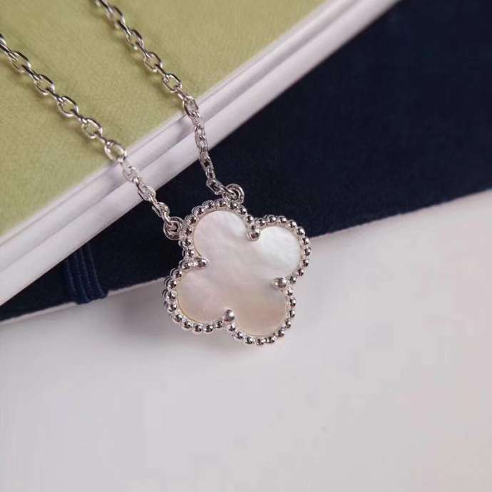 Picture of Van Cleef Arpels Necklace _SKUVanCleef&Arpelsnecklace12103716473